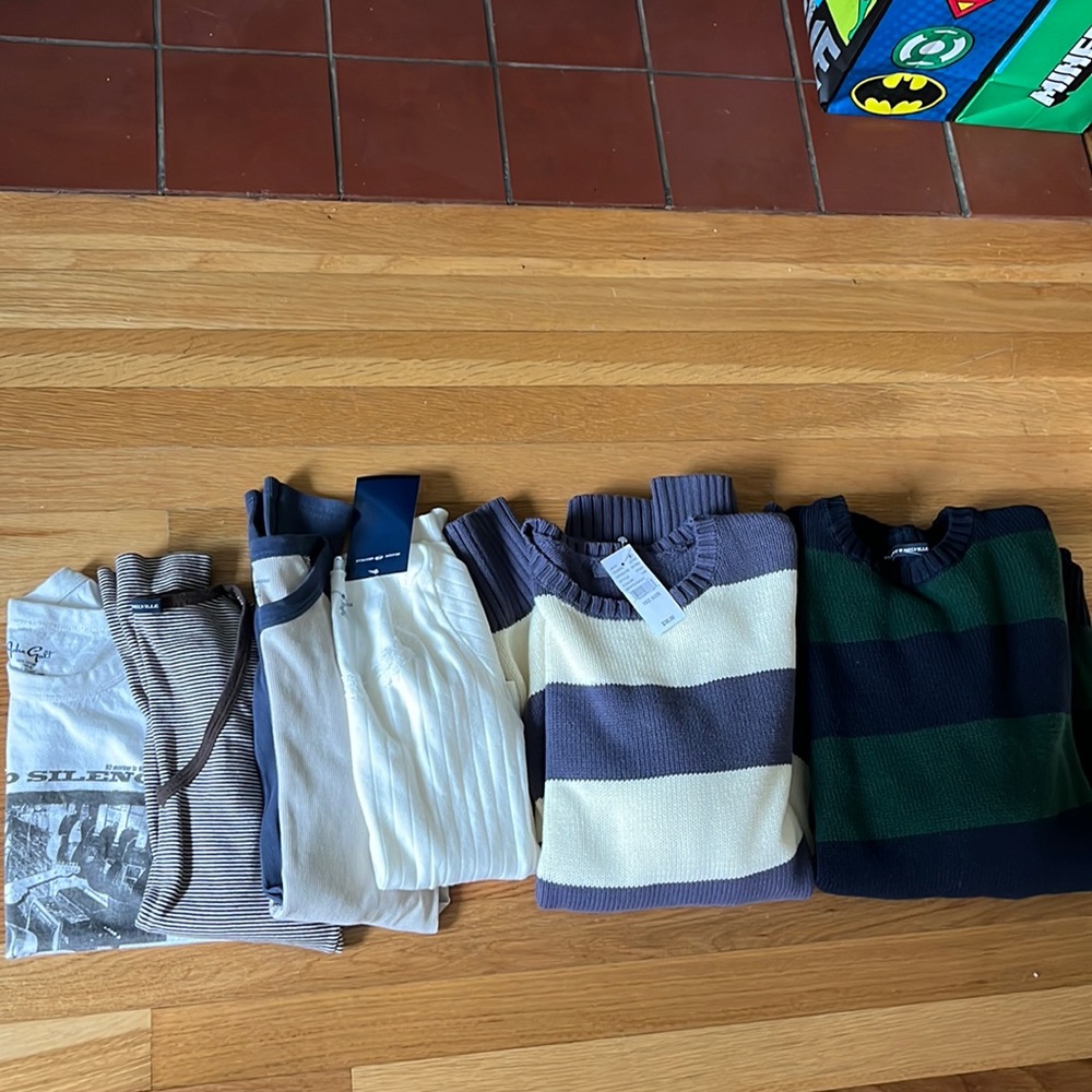Brandy Melville lot 2 new with tags, 3 worn maybe 2x